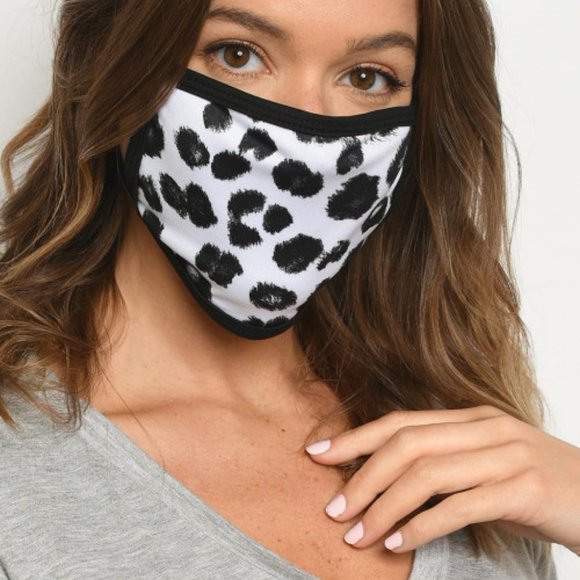 Trend Setter Diva Boutique Accessories - 2 for $30. Black & white leopard print mask